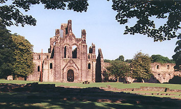 Kirkstall Abbey.jpg (52163 bytes)